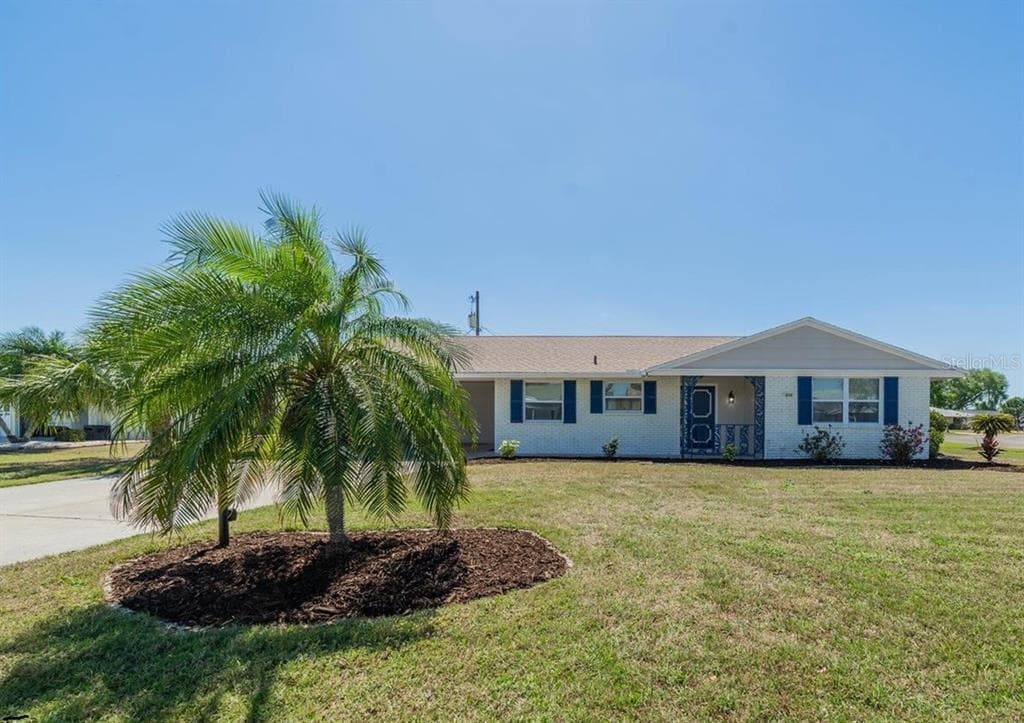 610 FOX HILLS DRIVE SUN CITY CENTER, FL 33573