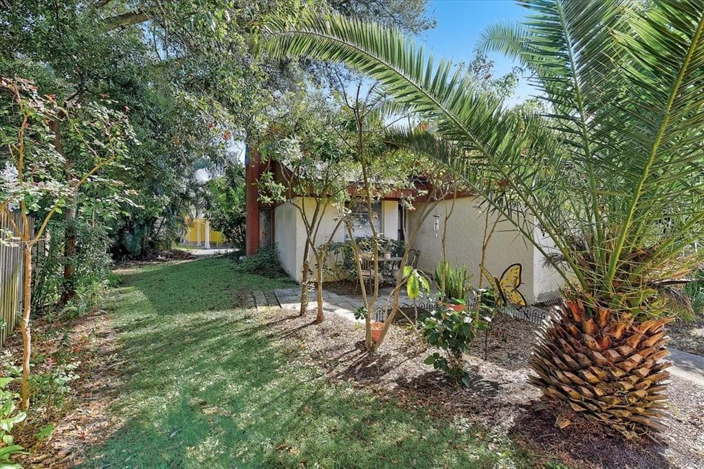 2074 SUNSET POINT ROAD UNIT 138 CLEARWATER, FL 33765