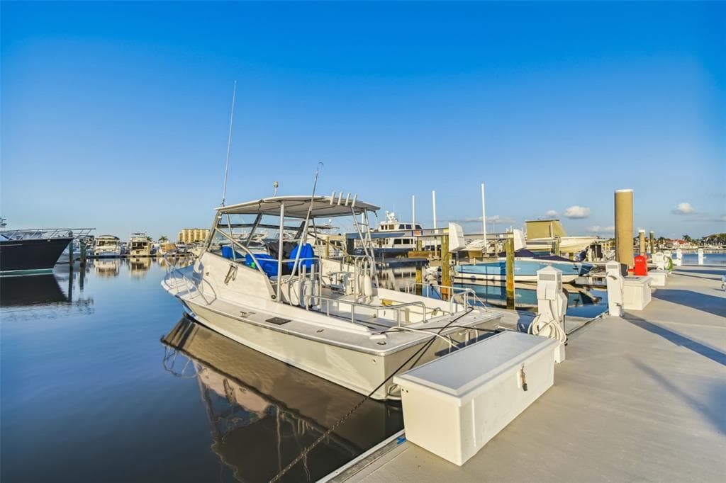 610 RIVIERA DUNES WAY BOAT SLIP #17 UNIT 17 PALMETTO, FL 34221