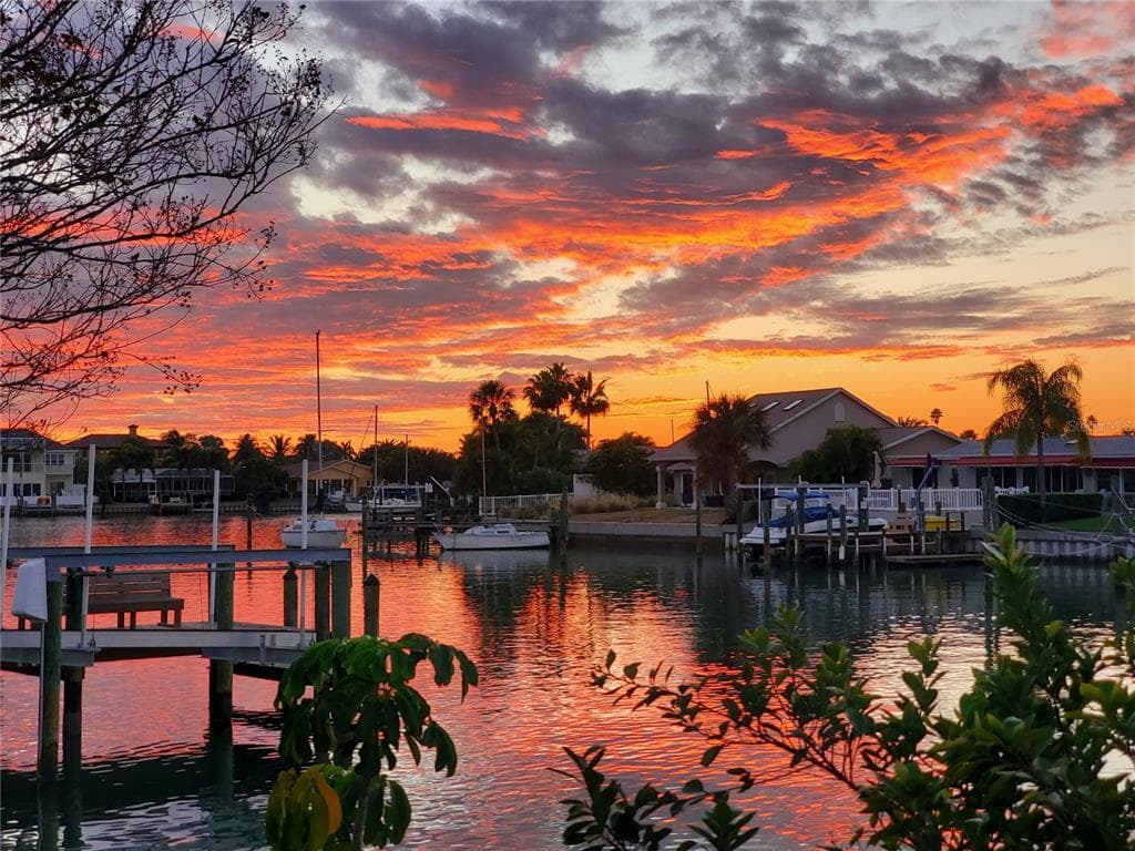 2832 W VINA DEL MAR BOULEVARD ST PETE BEACH, FL 33706