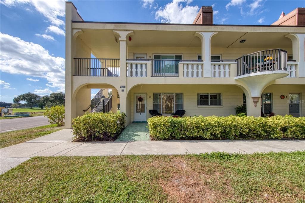 2298 NETHERLANDS DRIVE UNIT 2 CLEARWATER, FL 33763