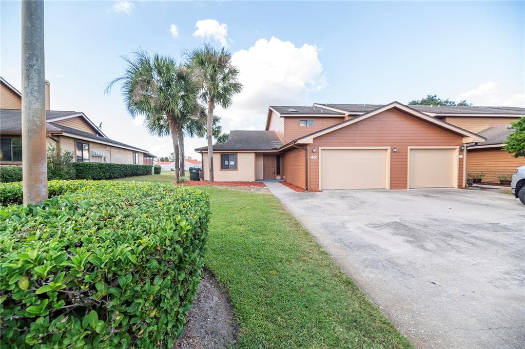 707 CARPENTERS WAY UNIT 42 LAKELAND, FL 33809