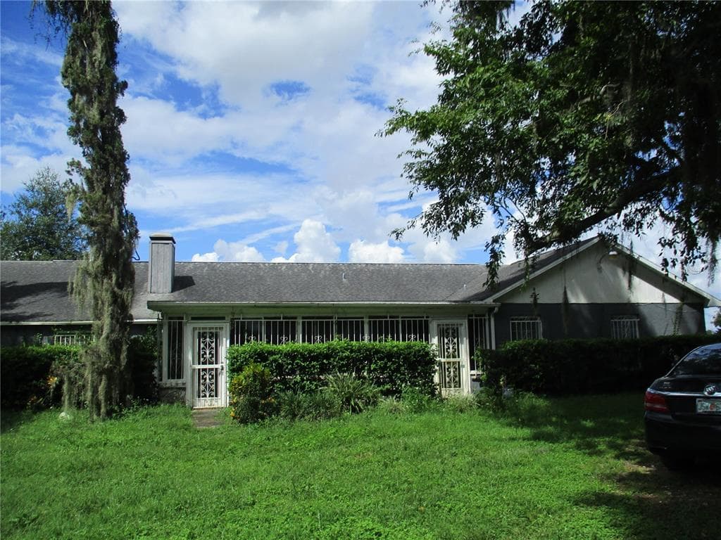 402 ORSLEY DRIVE SEFFNER, FL 33584