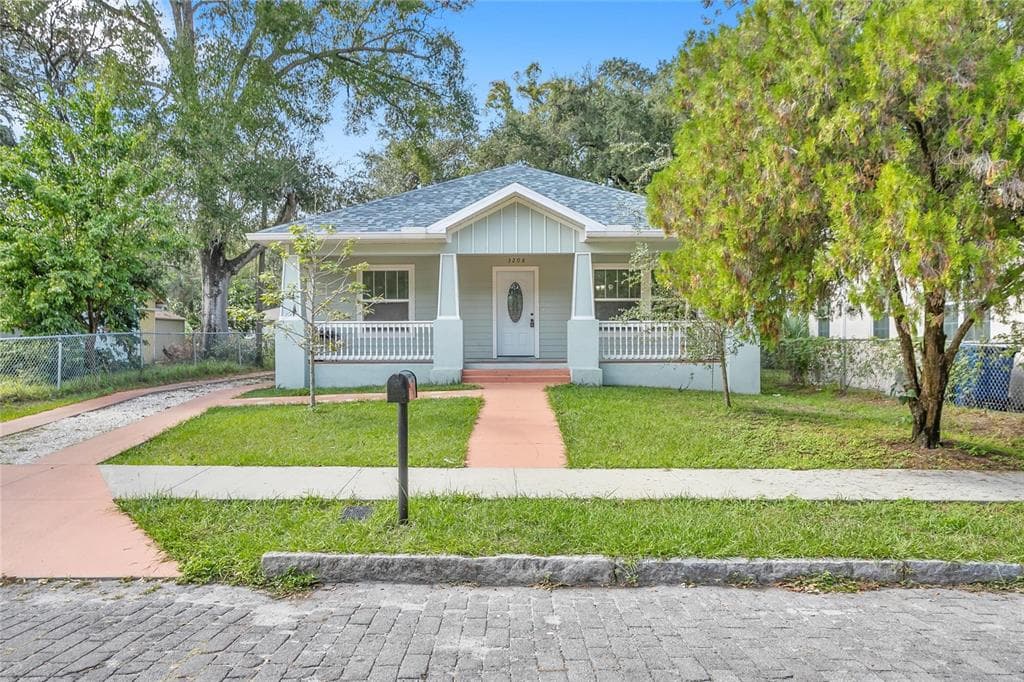 3208 N BAILEY STREET TAMPA, FL 33603