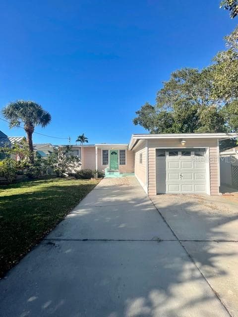 14215 E PARSLEY DRIVE MADEIRA BEACH, FL 33708