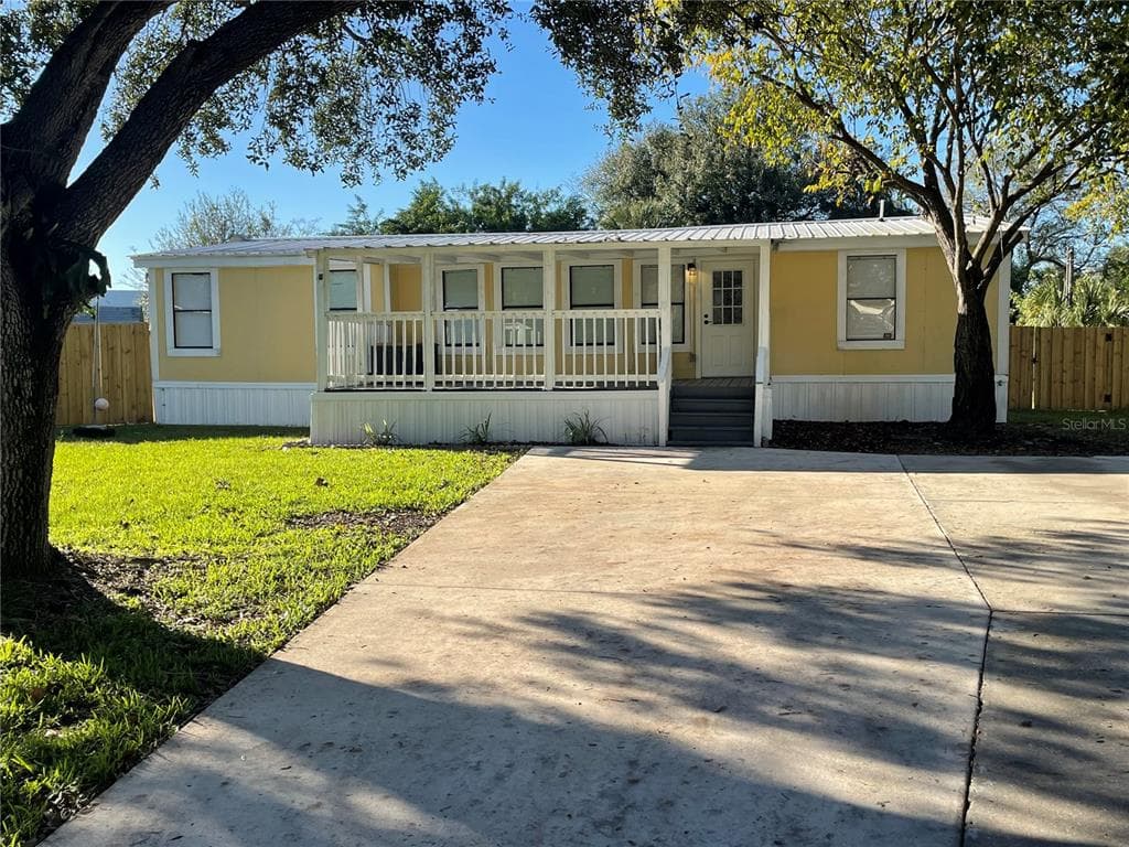 5007 DHANMANDI CIRCLE TAMPA, FL 33619