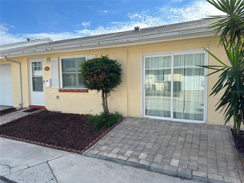 4914 FILNER STREET NEW PORT RICHEY, FL 34652