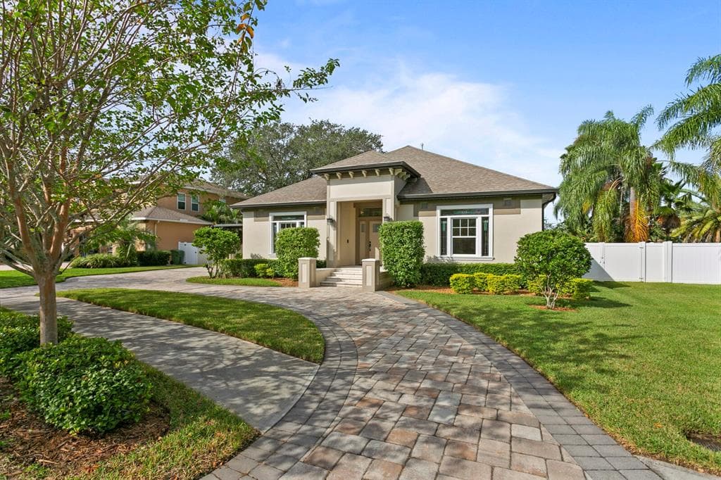107 S HALE AVENUE TAMPA, FL 33609