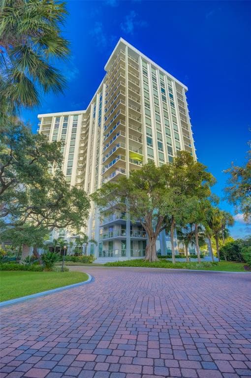 1111 N GULFSTREAM AVENUE UNIT 4A SARASOTA, FL 34236