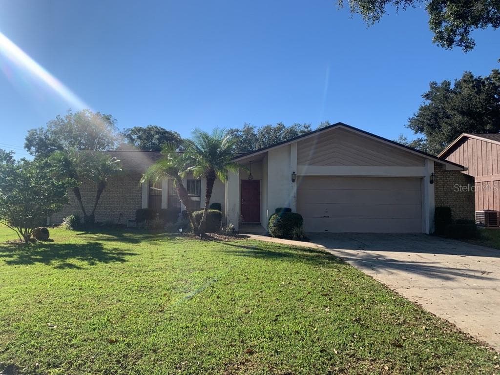 14906 OLDGATE PLACE TAMPA, FL 33624