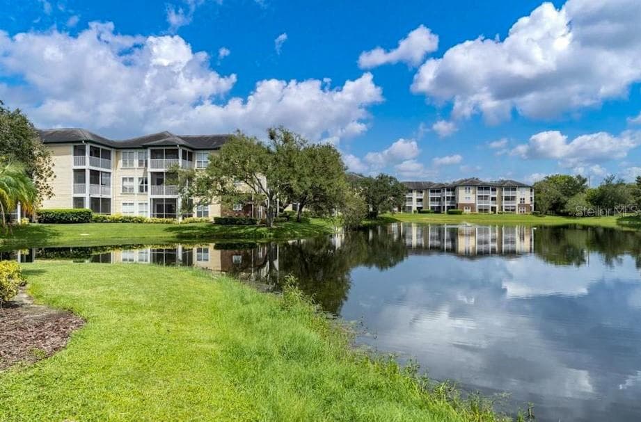 10122 WINSFORD OAK BOULEVARD UNIT 409 TAMPA, FL 33624