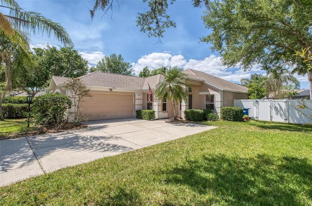6208 TUPELO TRAIL LAKEWOOD RANCH, FL 34202