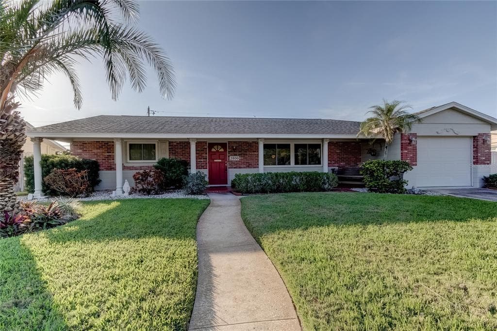 2800 61ST WAY N ST PETERSBURG, FL 33710