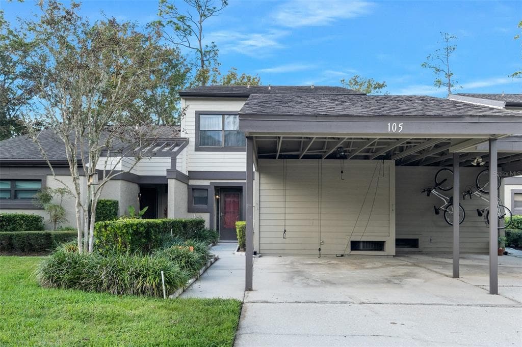 105 WOODS LANDING TRAIL OLDSMAR, FL 34677