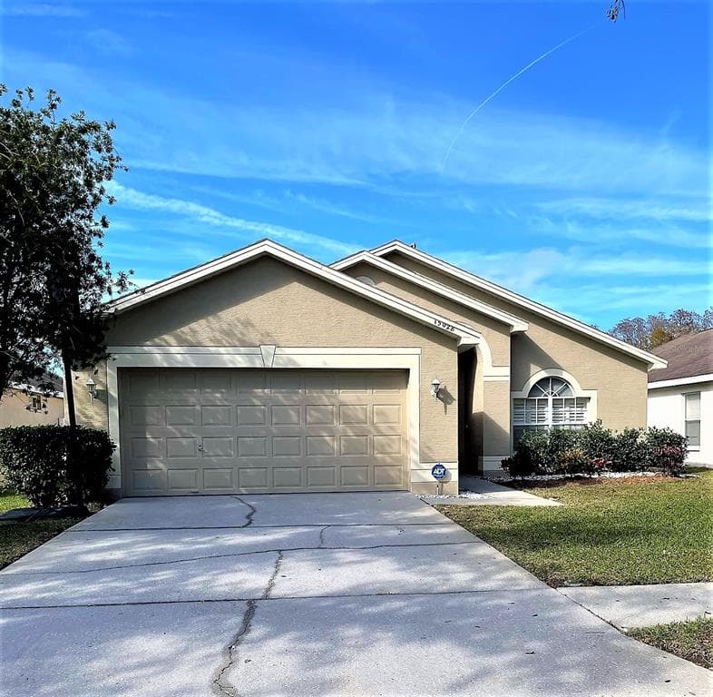15028 SHAW ROAD TAMPA, FL 33625