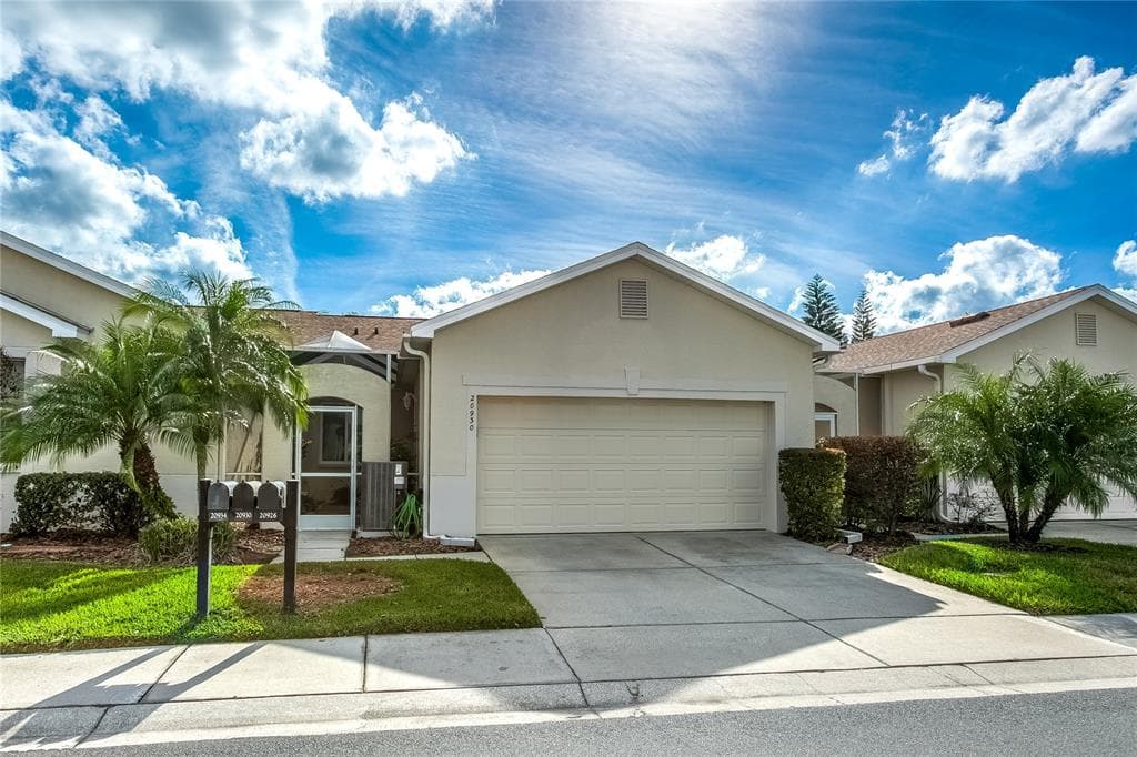 20930 JAFFA LANE LAND O LAKES, FL 34637