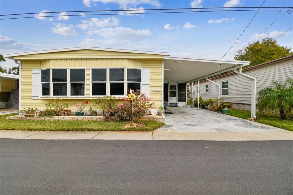 30 YAWL LANE UNIT 30 PALM HARBOR, FL 34683