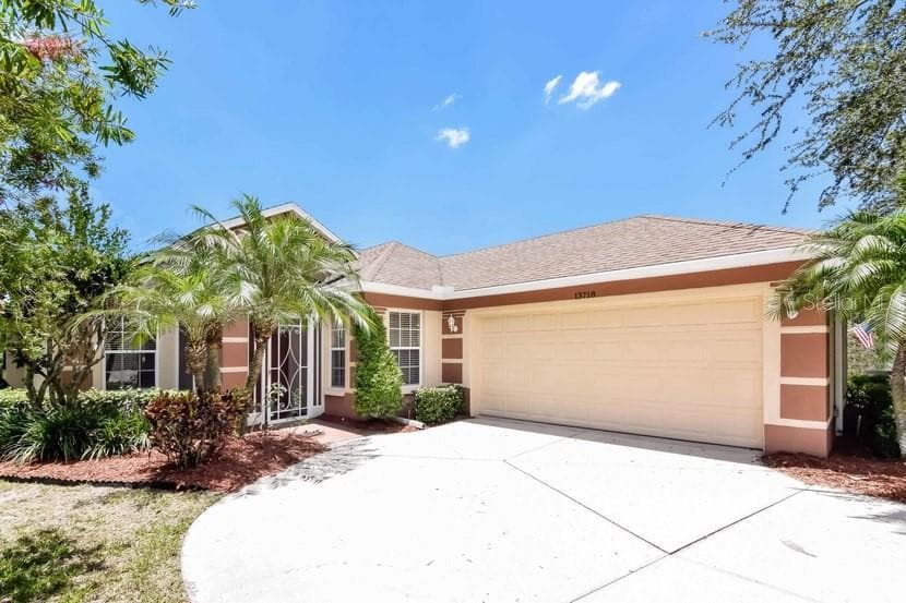 13718 GLOSSY IBIS PLACE LAKEWOOD RANCH, FL 34202