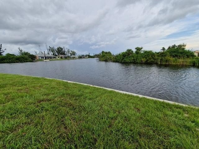 829 NW 29TH AVENUE CAPE CORAL, FL 33993