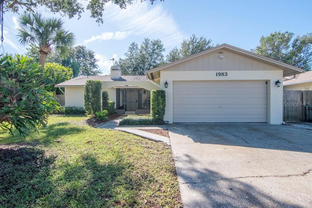 1983 BARRINGTON DRIVE N