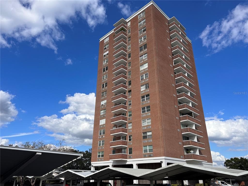 4015 BAYSHORE BOULEVARD UNIT 15E TAMPA, FL 33611