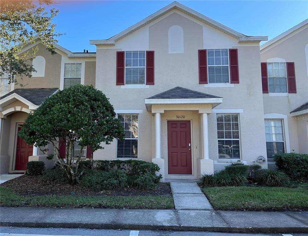 30120 BARNABY LANE WESLEY CHAPEL, FL 33543