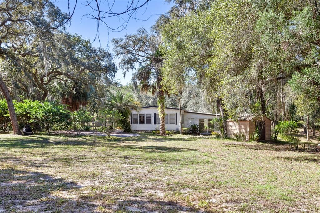 16145 WISCON ROAD N BROOKSVILLE, FL 34601