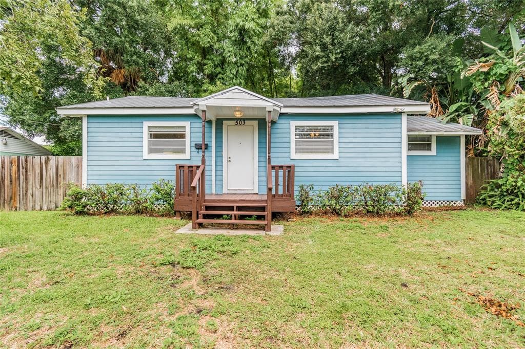 503 W HENRY AVENUE TAMPA, FL 33604