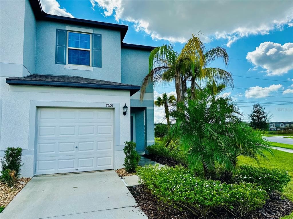 7601 GINGER LILY COURT TAMPA, FL 33619