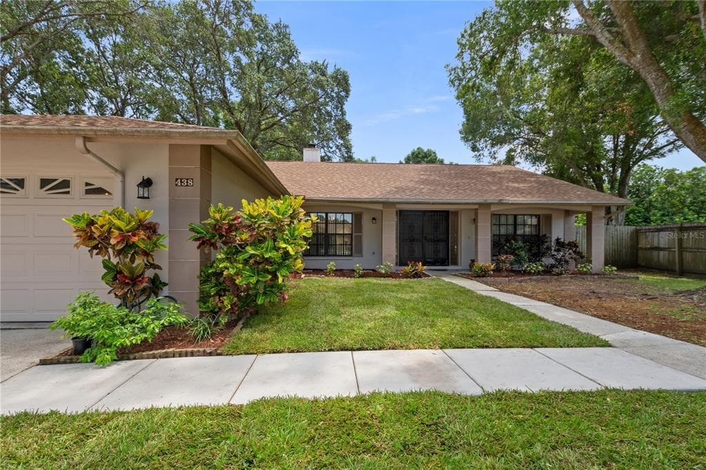 438 STILL MEADOWS CIRCLE E PALM HARBOR, FL 34683
