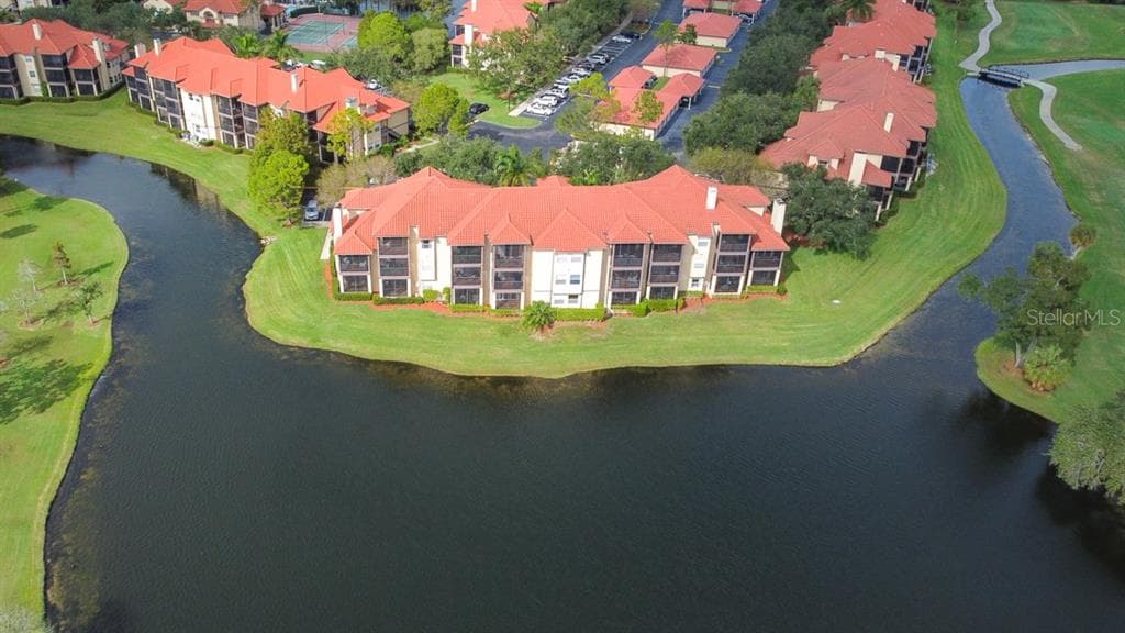 2400 FEATHER SOUND DRIVE UNIT 711 CLEARWATER, FL 33762