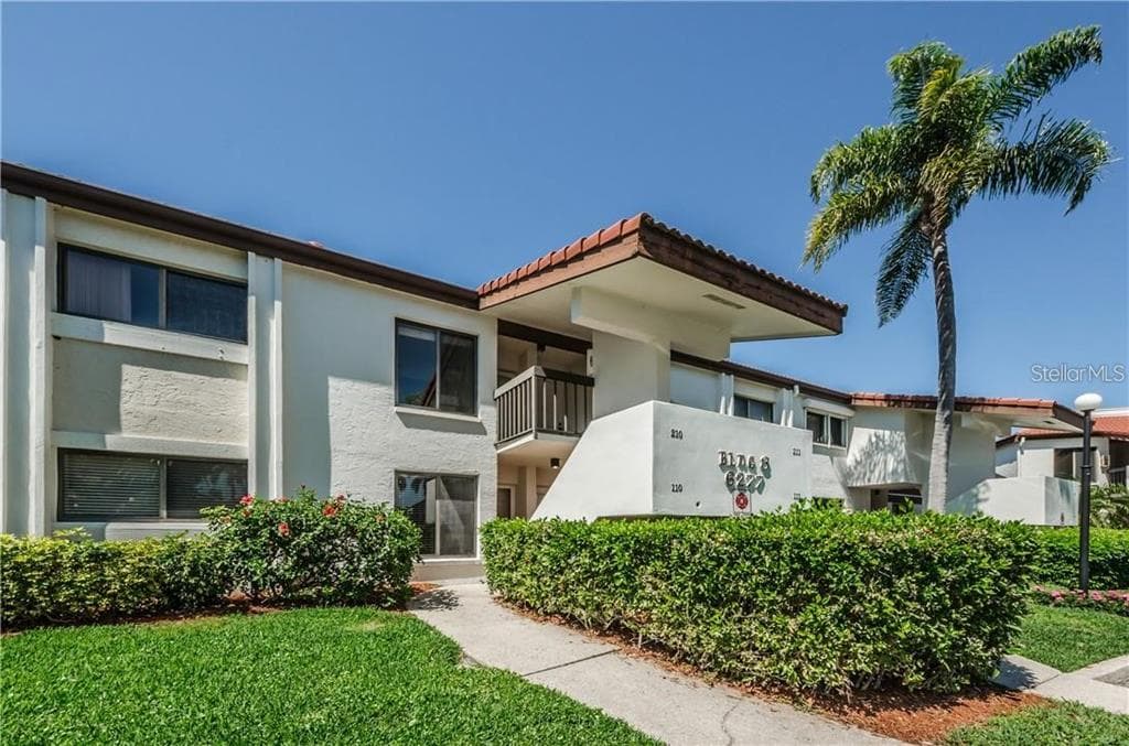 6277 BAHIA DEL MAR BOULEVARD UNIT 210 ST PETERSBURG, FL 33715