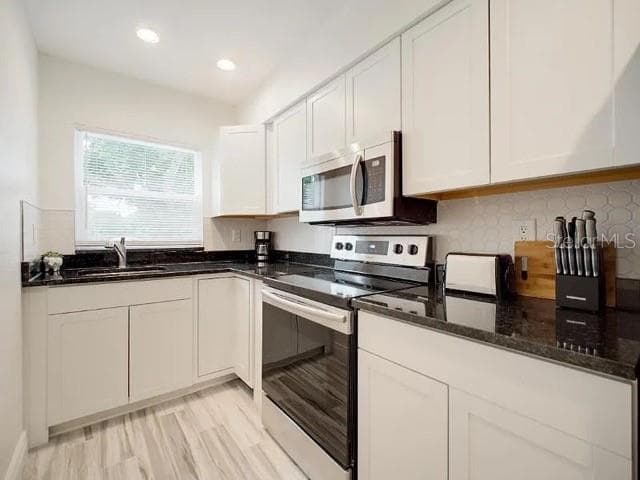 6248 S MARTINDALE AVENUE UNIT B TAMPA, FL 33611