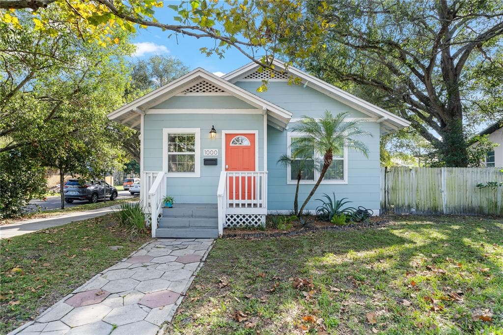 1000 30TH AVENUE N ST PETERSBURG, FL 33704