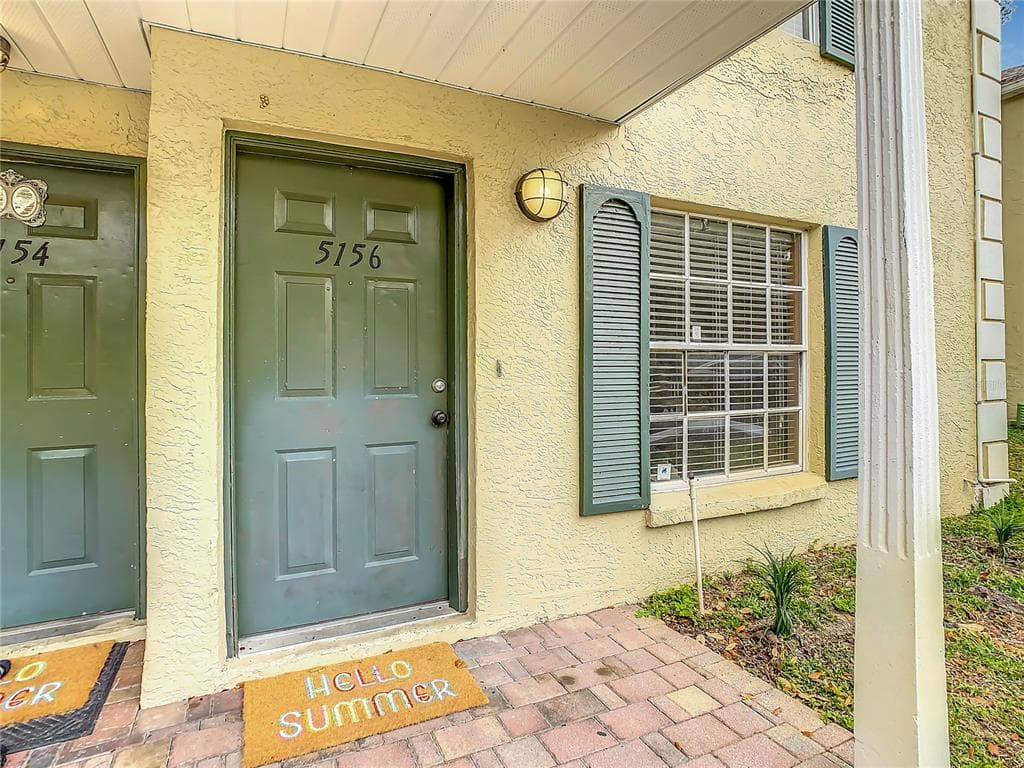 5156 SUNRIDGE PALMS DRIVE TAMPA, FL 33617