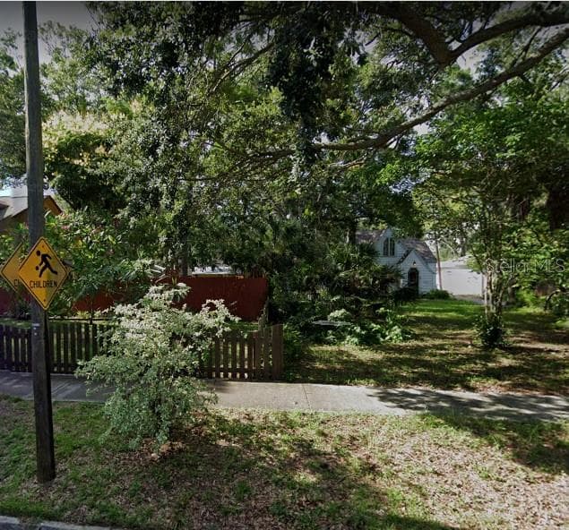1217 21ST AVENUE N ST PETERSBURG, FL 33704