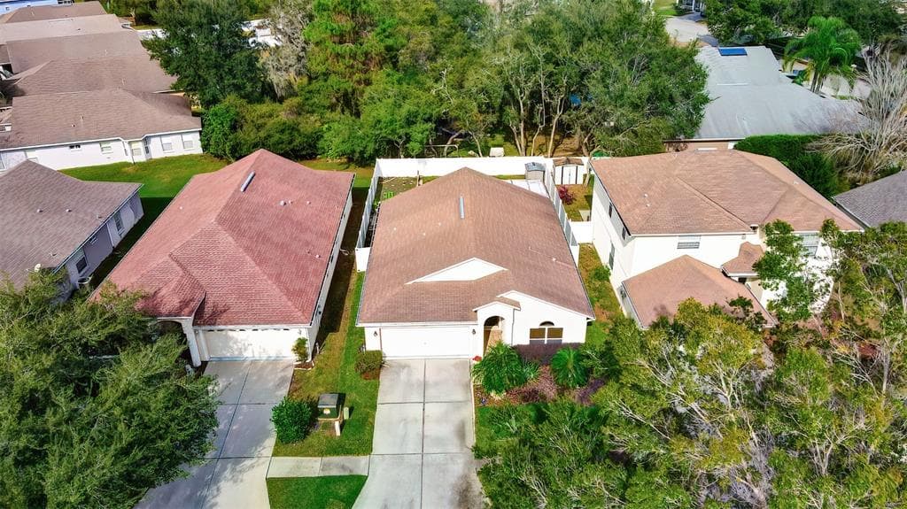 10851 MAY APPLE COURT LAND O LAKES, FL 34638