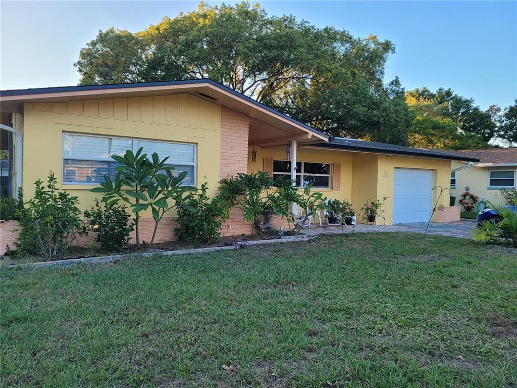 2032 WOODWARD AVENUE DUNEDIN, FL 34698