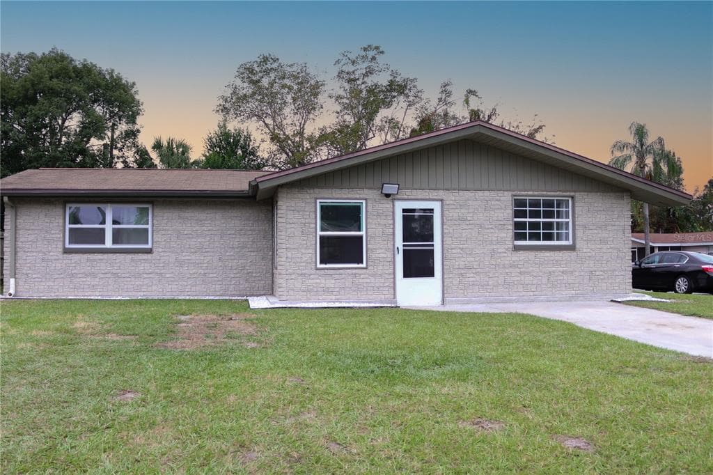 4745 JACQUELINE DRIVE NEW PORT RICHEY, FL 34652