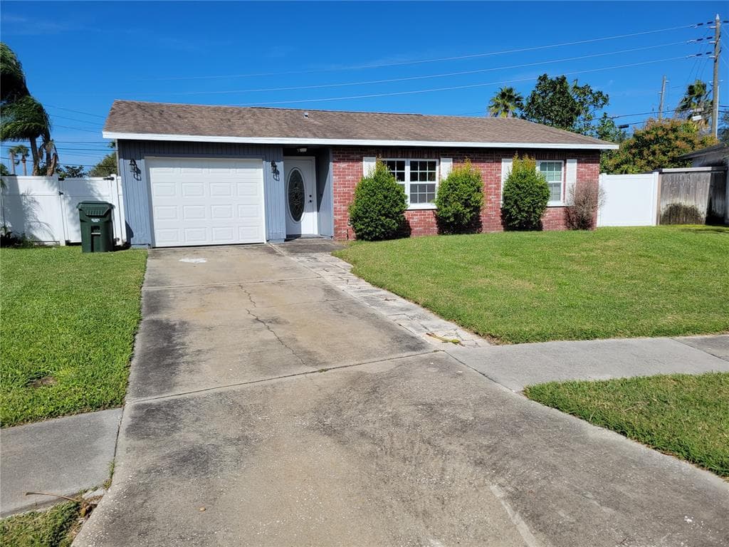 13002 129TH AVENUE LARGO, FL 33774
