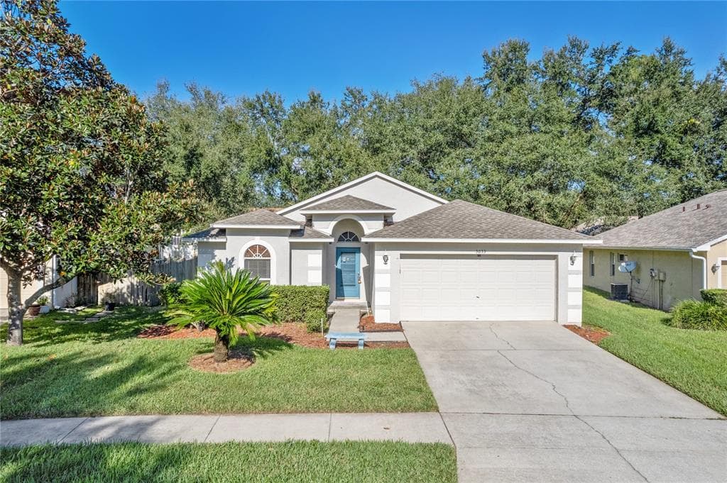 3033 BEAVER POND  TRAIL VALRICO, FL 33596