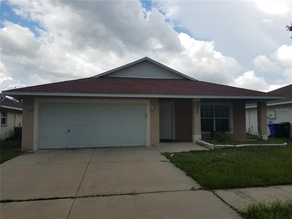 2208 PLEASURE RUN DRIVE RUSKIN, FL 33570