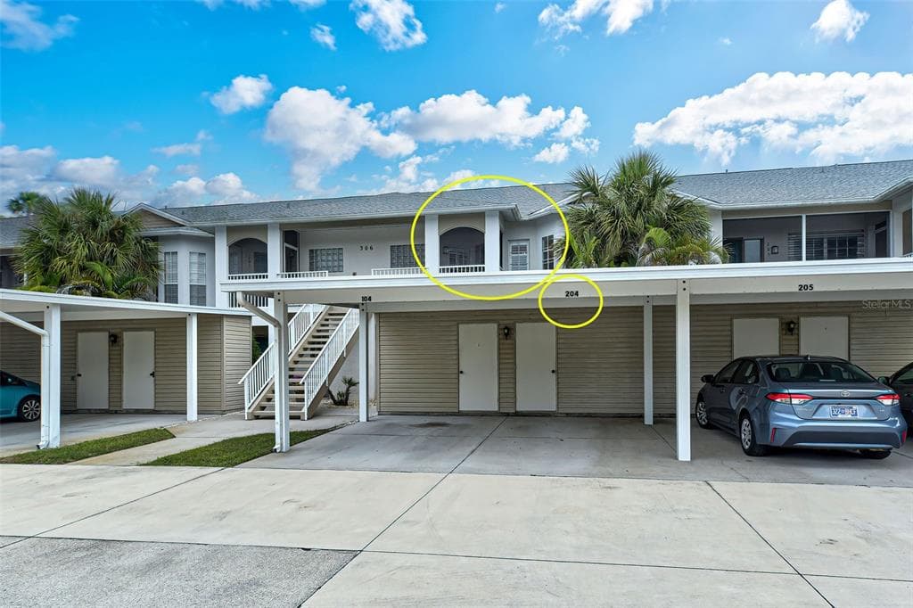 306 LYNBROOK CIRCLE UNIT 204 VENICE, FL 34292