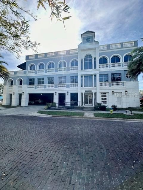 3014 W PALMIRA AVENUE UNIT 302 TAMPA, FL 33629