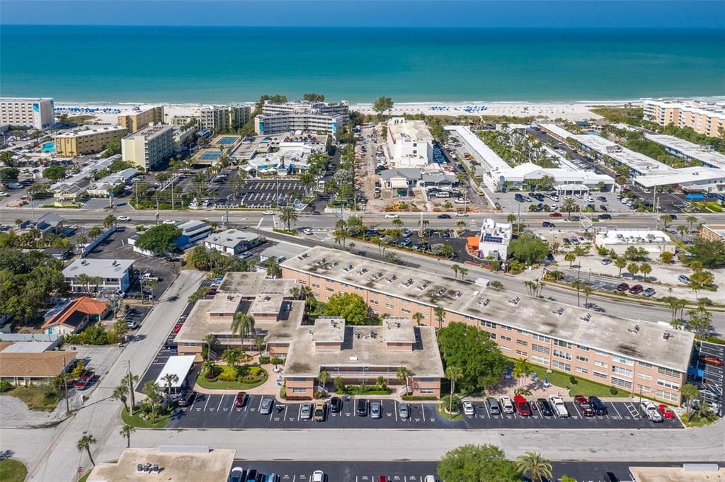 6000 2ND STREET E UNIT 20 ST PETE BEACH, FL 33706