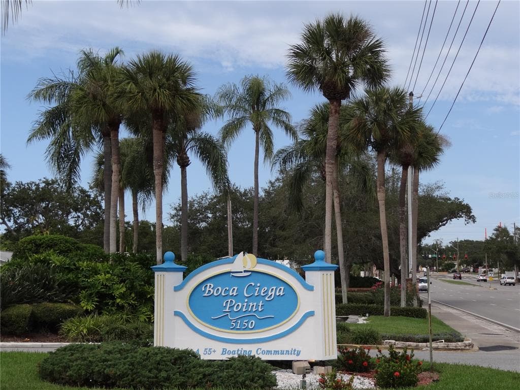 352 BOCA CIEGA POINT BOULEVARD N UNIT 1903 ST PETERSBURG, FL 33708