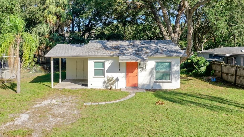 8111 30TH AVENUE N ST PETERSBURG, FL 33710
