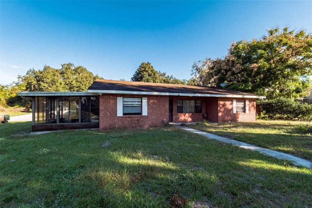 32430 JOY HAVEN ROAD LEESBURG, FL 34788