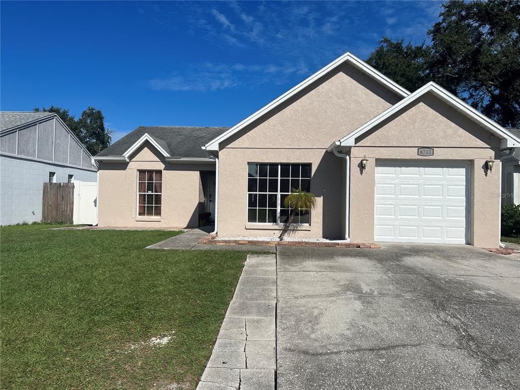 6711 GILDA DRIVE TAMPA, FL 33625