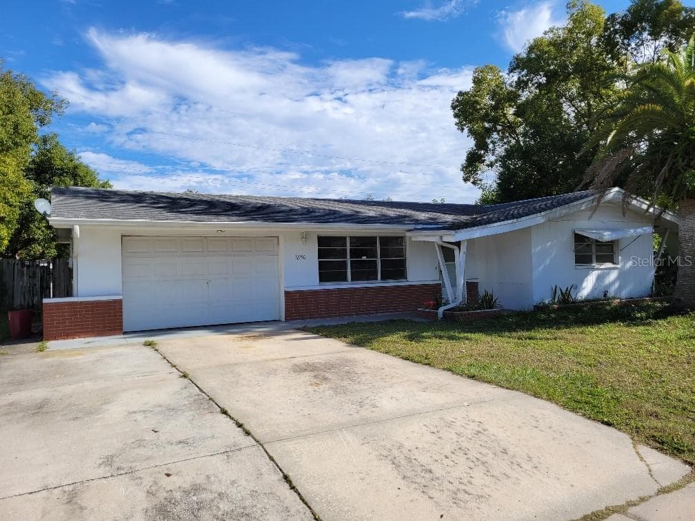 1850 VILLA ROSA DRIVE